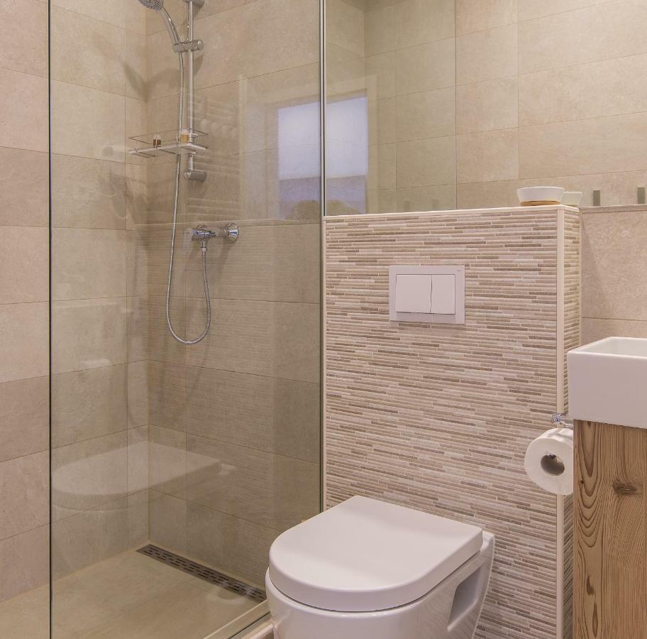 Miro Studio Apartments Загреб Екстериор снимка